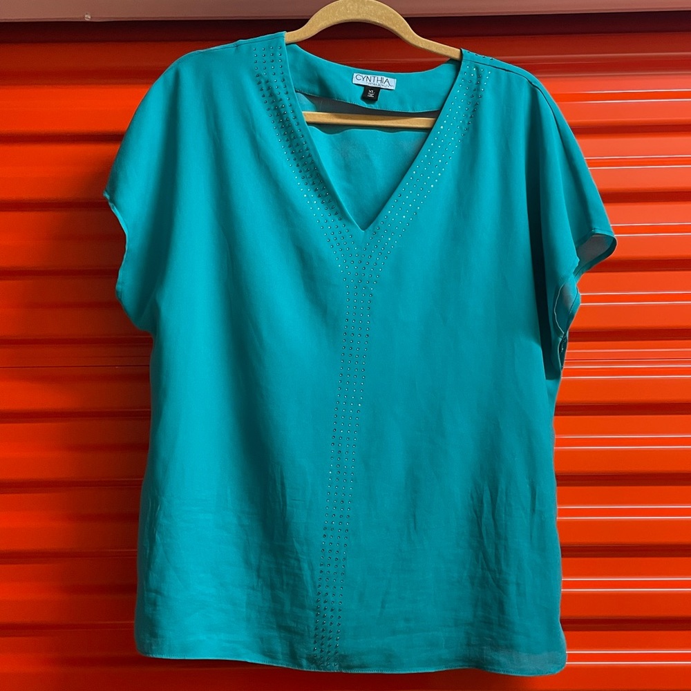 Cynthia Rowley Turquoise Short Sleeve Blouse XL with Gem Detail 💎✨